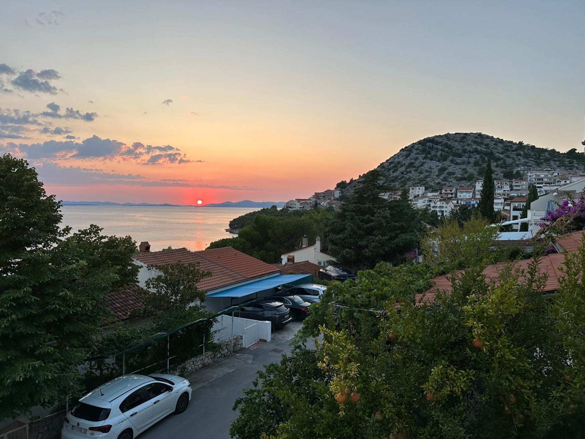 Apartment Mona 1, Fantastischer Meerblick Drage Dış mekan fotoğraf