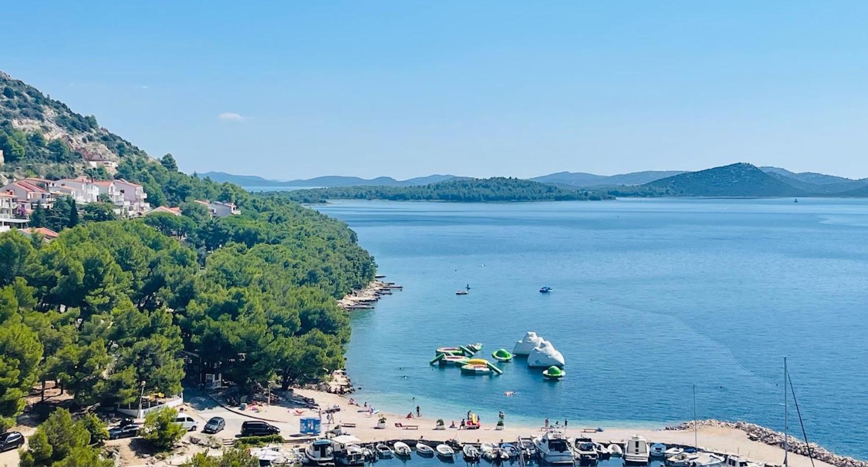 Apartment Mona 1, Fantastischer Meerblick Drage Dış mekan fotoğraf