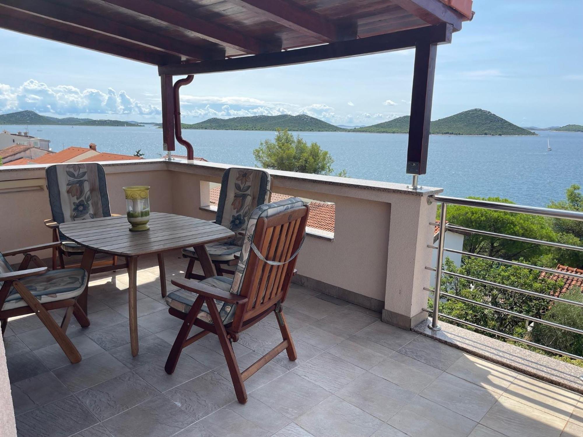 Apartment Mona 1, Fantastischer Meerblick Drage Dış mekan fotoğraf